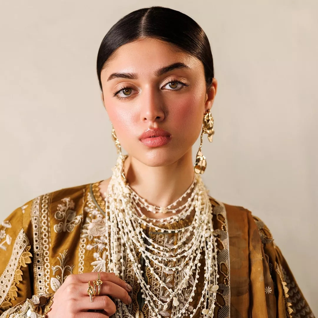Luxury Embroidered Lawn Suit – 3 Piece (Stitched / Unstitched)