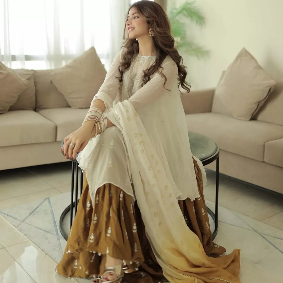 Sunehri Luxury Raw Silk & Chiffon Suit – 3 Piece
