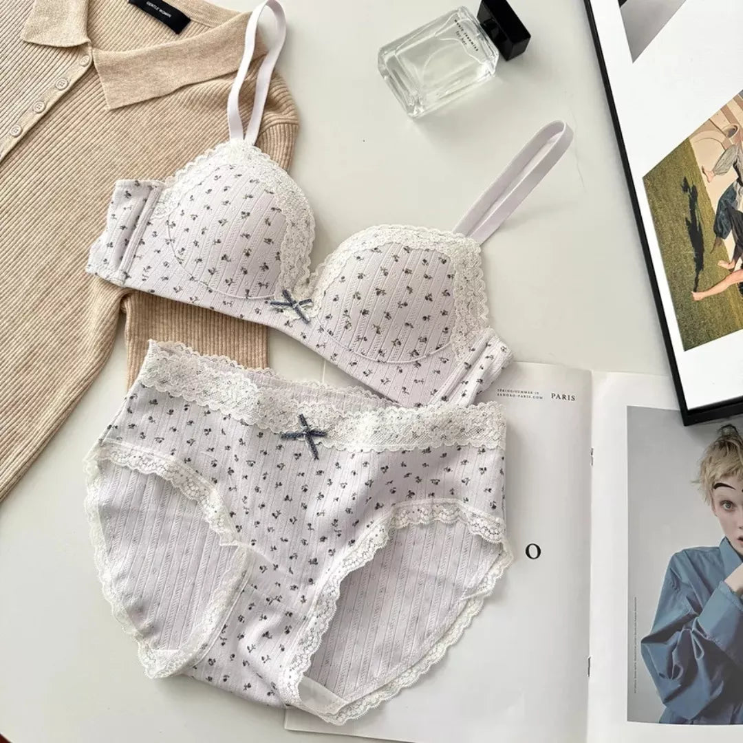 Elegant Bow Lace Wireless Bra & Panty Set – Soft Mesh Lingerie